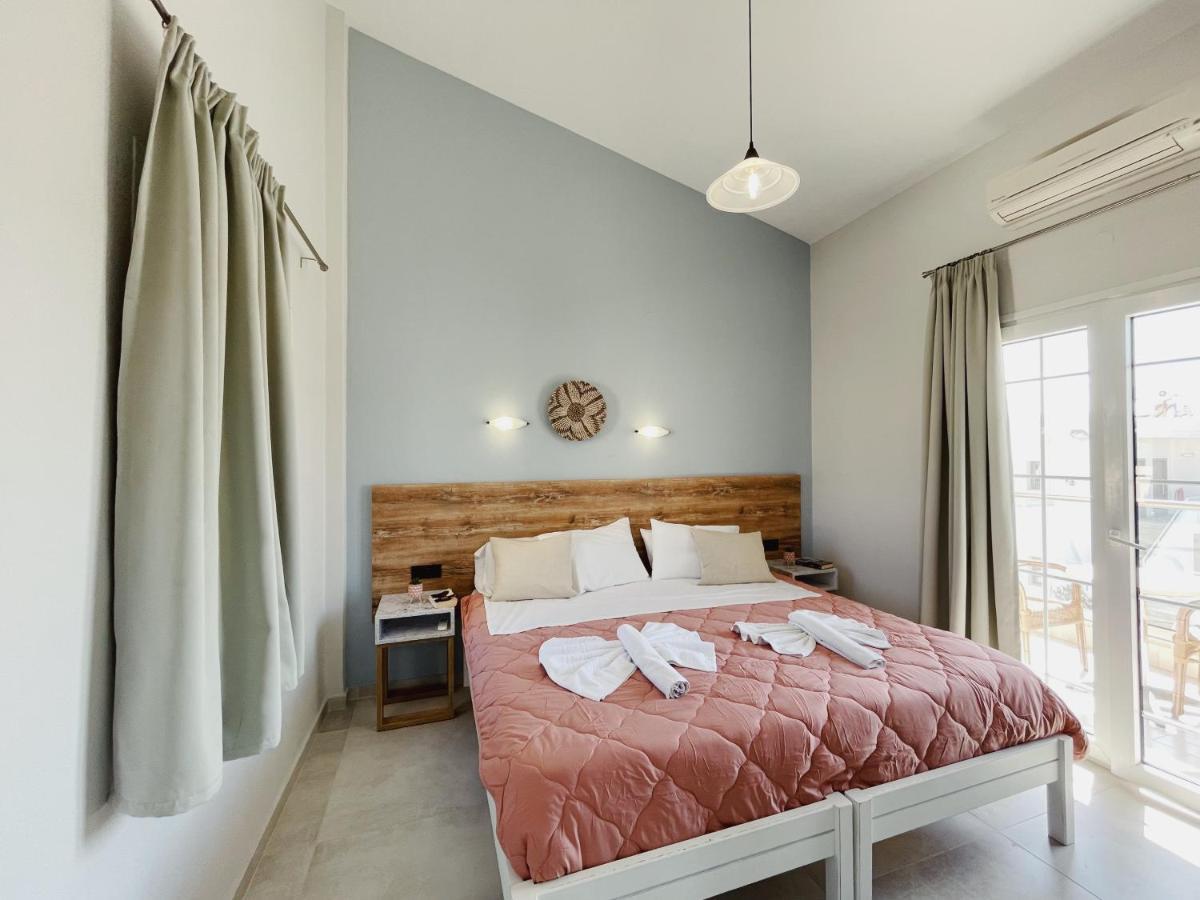 Miramare Apartments ปลาเตเนียส ภายนอก รูปภาพ
